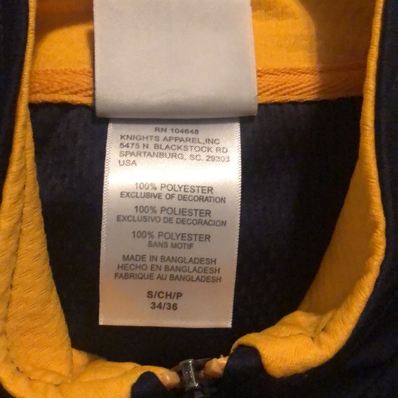 Nashville Predators quarter zip size S. - Picture 3 of 4
